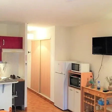 Maison Des Sarrazins 1